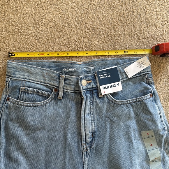 Old Navy Extra High-Rise Sky-Hi Wide Leg Size 4 - Picture 5 of 5
